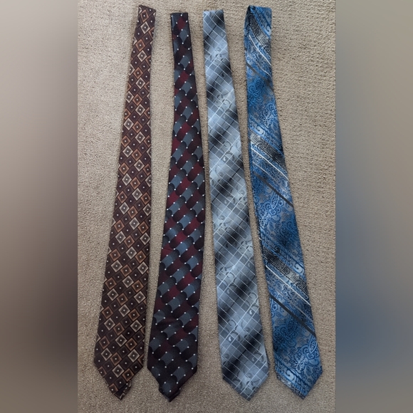 Set Of 4 Van Heusen Men's Silk Patterned Ties Bundle - Picture 1 of 7
